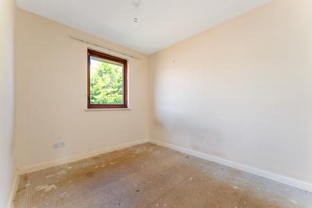 3 bedroom End of terrace house for sale in Harbury Place, Yoker, Glasgow, G14