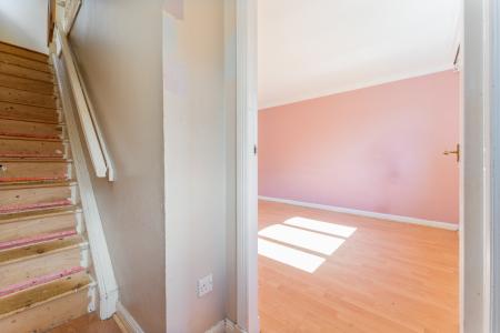 3 bedroom End of terrace house for sale in Harbury Place, Yoker, Glasgow, G14