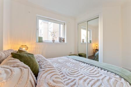 2 bedroom Flat for sale in Hillfoot Street, Dennistoun, Glasgow, G31