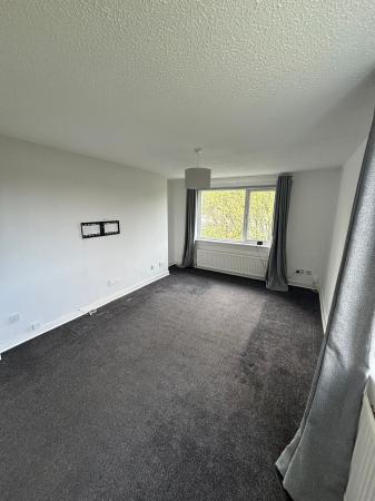 1 bedroom Flat to let in Douglasdale, East Kilbride, South Lanarkshire, G74