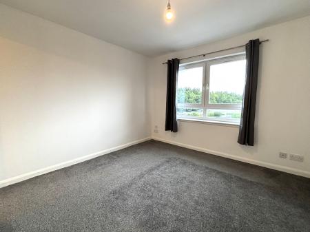2 bedroom Flat to let in Eaglesham Court, Hairmyres, East Kilbride, South Lanarkshire, G75