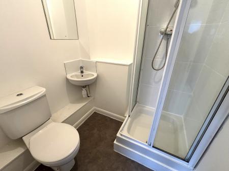 2 bedroom Flat to let in Eaglesham Court, Hairmyres, East Kilbride, South Lanarkshire, G75