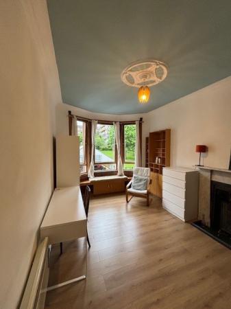 1 bedroom Flat to let in Crathie Drive, Glasgow, G11