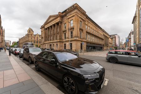 2 bedroom Flat for sale in Ingram Street, Merchant City, Glasgow, G1
