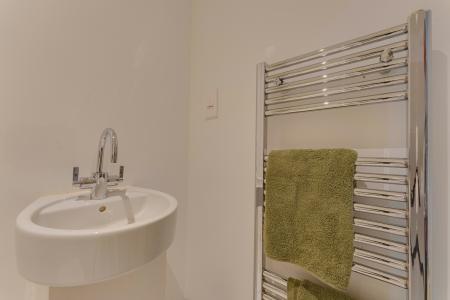 2 bedroom Flat for sale in Ingram Street, Merchant City, Glasgow, G1