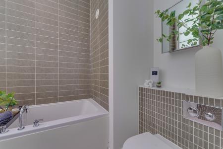 2 bedroom Flat for sale in Ingram Street, Merchant City, Glasgow, G1