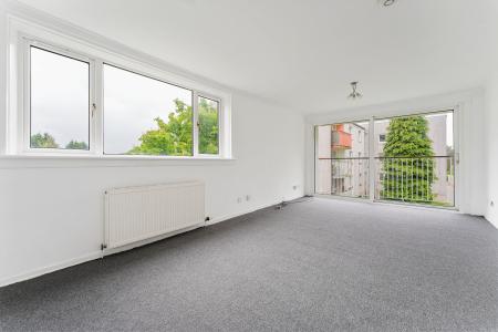 2 bedroom Flat for sale in Glen Isla, East Kilbride, South Lanarkshire, G74