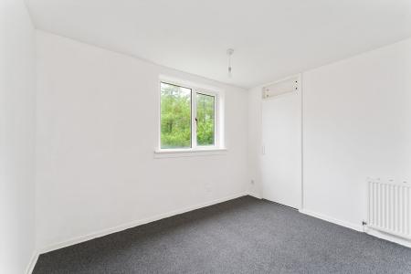 2 bedroom Flat for sale in Glen Isla, East Kilbride, South Lanarkshire, G74