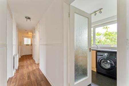 2 bedroom Flat for sale in Glen Isla, East Kilbride, South Lanarkshire, G74