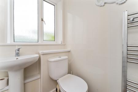 2 bedroom Flat for sale in Glen Isla, East Kilbride, South Lanarkshire, G74