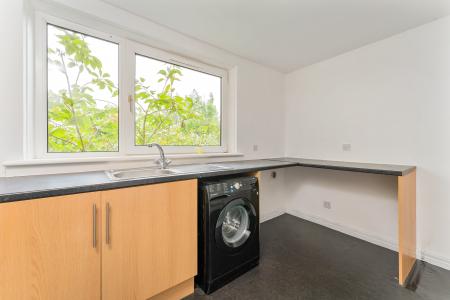 2 bedroom Flat for sale in Glen Isla, East Kilbride, South Lanarkshire, G74