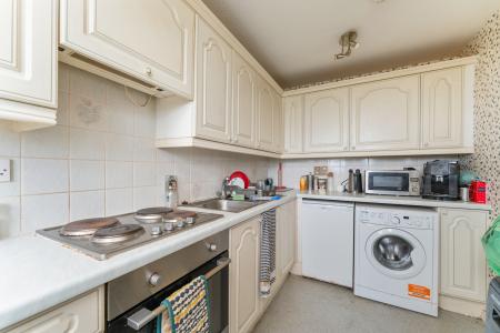 2 bedroom Flat for sale in Sadlers Wells Court, East Kilbride, South Lanarkshire, G74