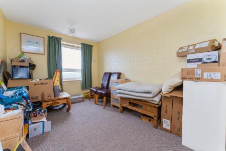 2 bedroom Flat for sale in Sadlers Wells Court, East Kilbride, South Lanarkshire, G74