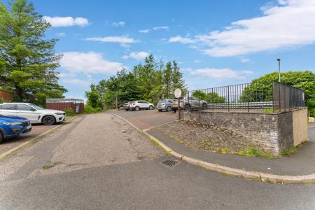 2 bedroom Flat for sale in Sadlers Wells Court, East Kilbride, South Lanarkshire, G74