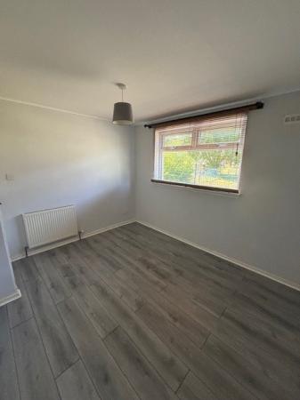 2 bedroom Flat to let in Drakemire Avenue, Simshill, Glasgow, G45