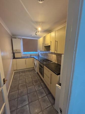 2 bedroom Flat to let in Drakemire Avenue, Simshill, Glasgow, G45