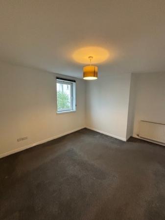 2 bedroom Flat to let in Redshank Avenue, Glasgow, PA4