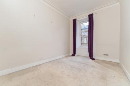 1 bedroom Flat for sale in Langside Road, Govanhill, Glasgow, G42