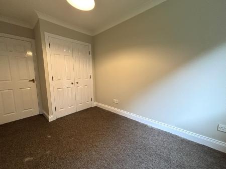 2 bedroom Flat to let in Ferry Road, Glasgow, G3