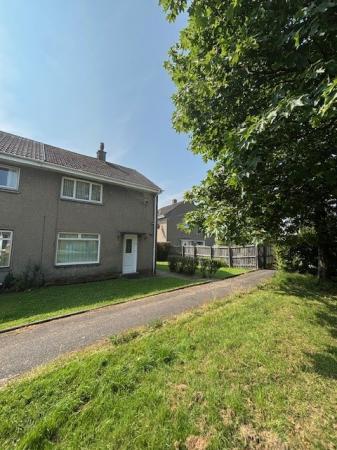 2 bedroom Terraced House to let in Whitehills Place, Murray, East Kilbride, South Lanarkshire, G75