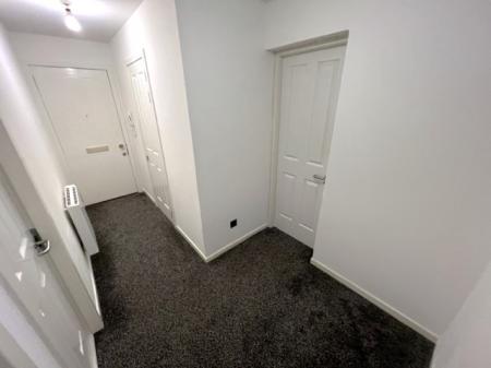 2 bedroom Flat to let in Common Green, Hamilton
