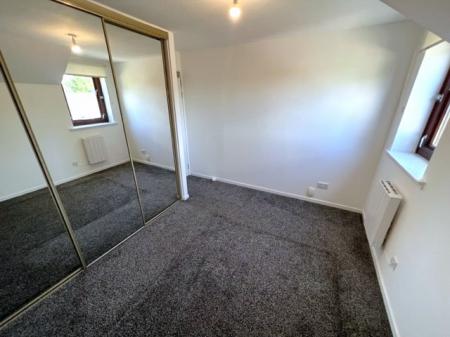 2 bedroom Flat to let in Common Green, Hamilton