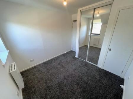 2 bedroom Flat to let in Common Green, Hamilton