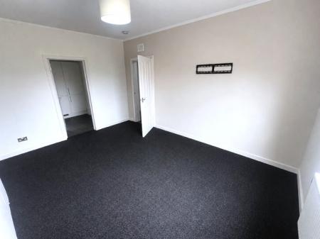 2 bedroom Flat to let in Farm Terrace, Hamilton