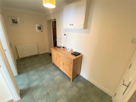 2 bedroom Duplex to let in Melrose Avenue, Rutherglen