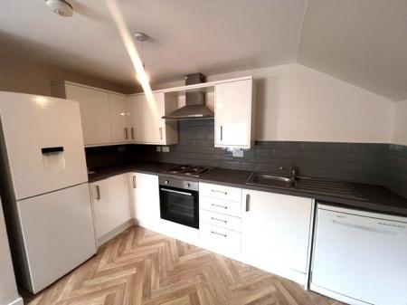3 bedroom Flat to let in Montgomery Street, The Village, East Kilbride