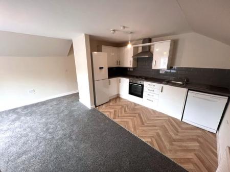3 bedroom Flat to let in Montgomery Street, The Village, East Kilbride