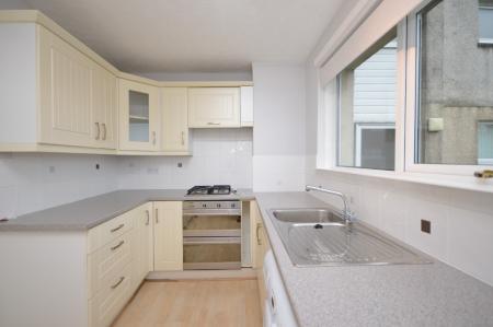 2 bedroom Flat to let in Juniper Avenue, East Kilbride, South Lanarkshire, G75