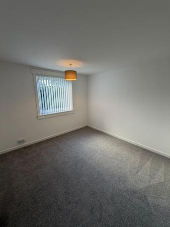 2 bedroom Flat to let in Dicks Park, East Kilbride, South Lanarkshire, G75