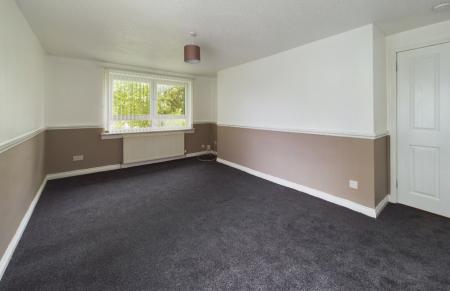 1 bedroom Flat to let in Douglasdale, East Kilbride, South Lanarkshire, G74
