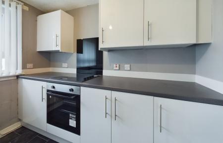1 bedroom Flat to let in Douglasdale, East Kilbride, South Lanarkshire, G74