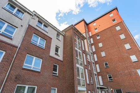 2 bedroom Flat for sale in Eaglesham Court, East Kilbride, G75