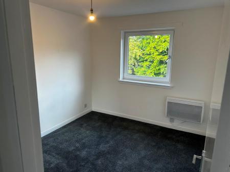 1 bedroom Flat to let in Dumbarton Road, Glasgow, G14