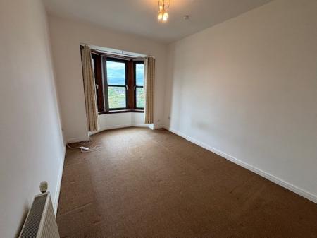2 bedroom Flat to let in Burghead Drive, Glasgow, G51