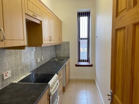 2 bedroom Flat to let in Burghead Drive, Glasgow, G51