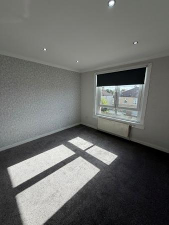 2 bedroom Flat to let in Ashgill Road, Milton, Glasgow, G22