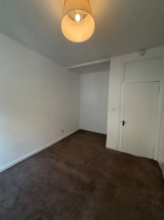 2 bedroom Flat to let in London Road, Bridgeton, Glasgow, G40