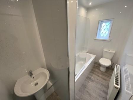 1 bedroom Flat to let in East Thornlie Street, Wishaw