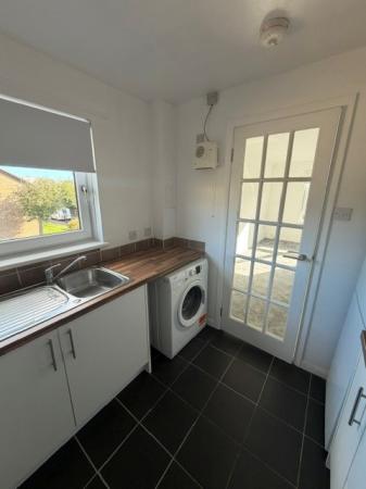 2 bedroom Flat to let in Park Road, Hamilton, ML3