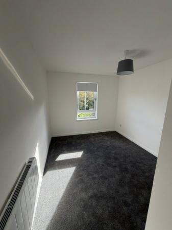 2 bedroom Flat to let in Park Road, Hamilton, ML3