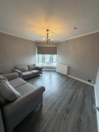 1 bedroom Flat to let in Glasgow Road, Blantyre, G72