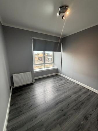1 bedroom Flat to let in Glasgow Road, Blantyre, G72