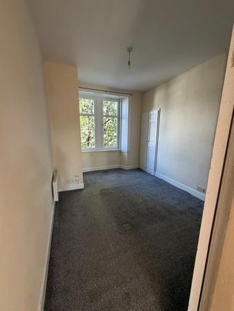 1 bedroom Flat to let in Cambuslang Road, Glasgow, G73