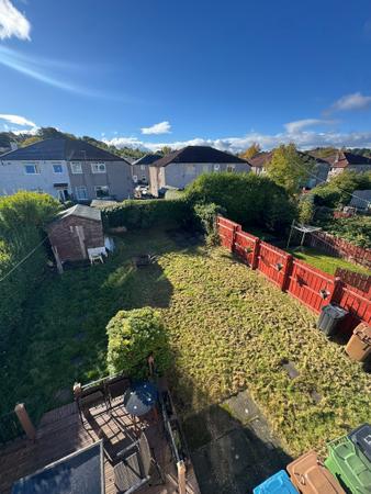 3 bedroom Flat to let in Castlemilk Road, Croftfoot, Glasgow, G44