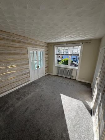 3 bedroom Flat to let in Castlemilk Road, Croftfoot, Glasgow, G44