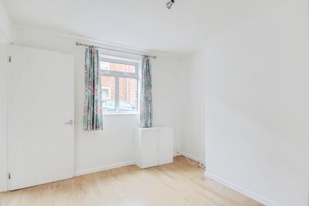 2 bedroom Terraced House for sale in Alma Place, Linden, Gloucester, GL1
